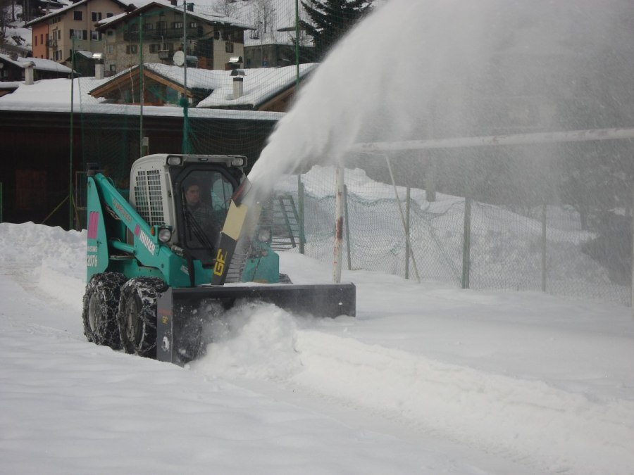 Toro 421 снегоуборщик