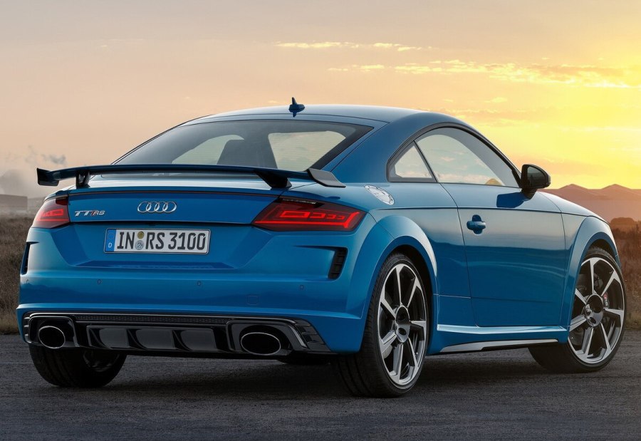 Ауди ТТ RS 2020
