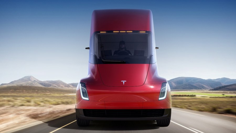 Беспилотный грузовик Tesla Semi