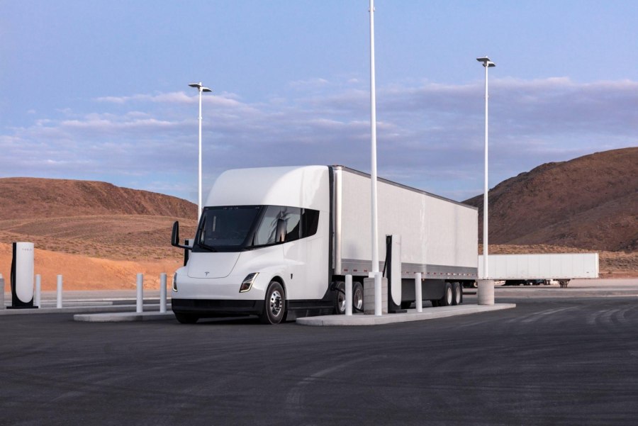 Tesla Semi Аризона