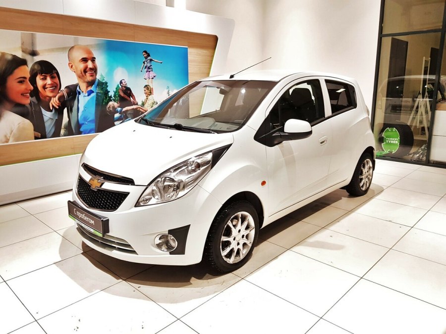 Chevrolet Spark автосалон 2020