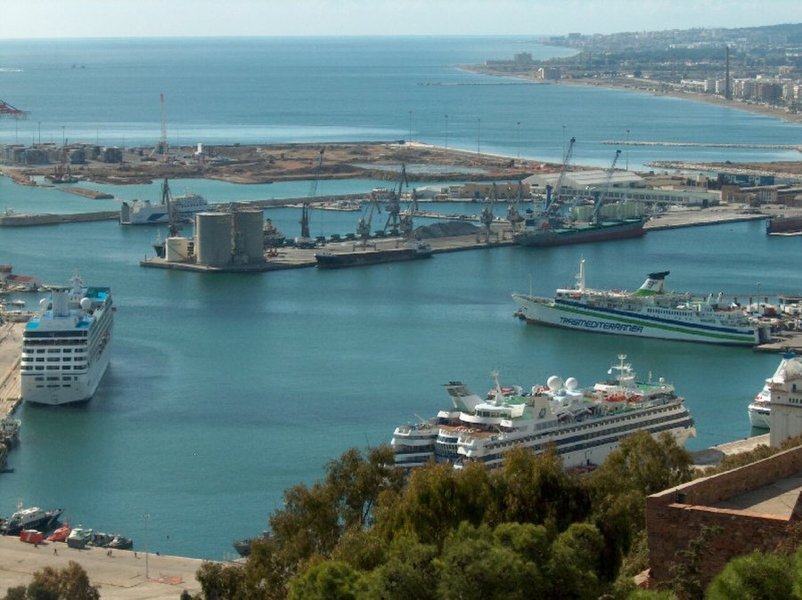 Puerto de Málaga лого