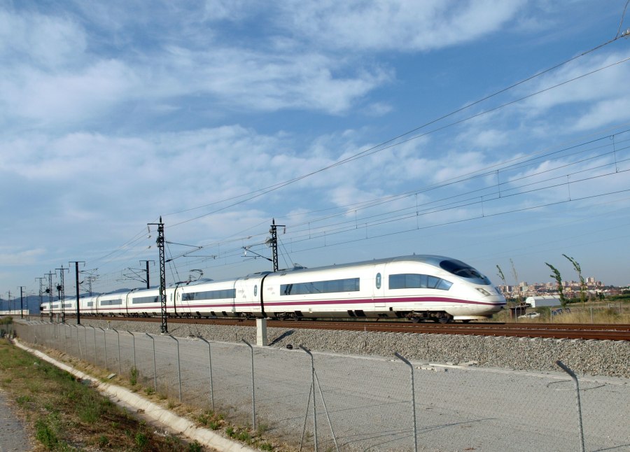 Renfe class 103
