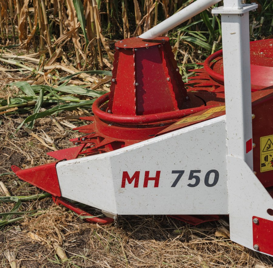 Жатка роторная ЖР-750 "Maize header 750"