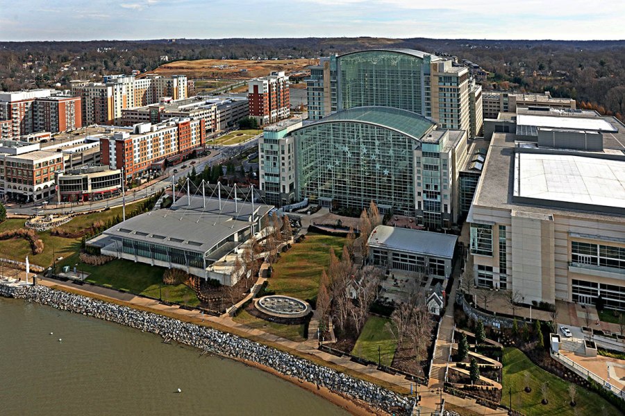Gaylord Hotels внешне