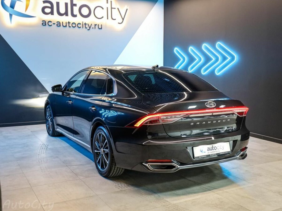 Hyundai Grandeur 2020