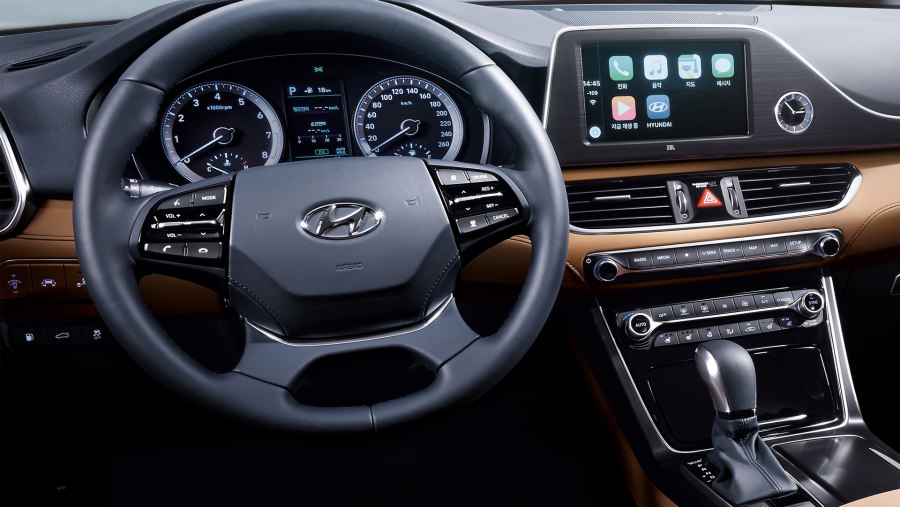 Hyundai Azera 2018