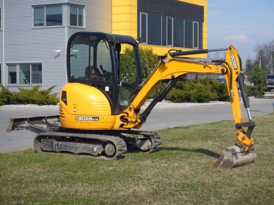 Мини экскаватор JCB 8035