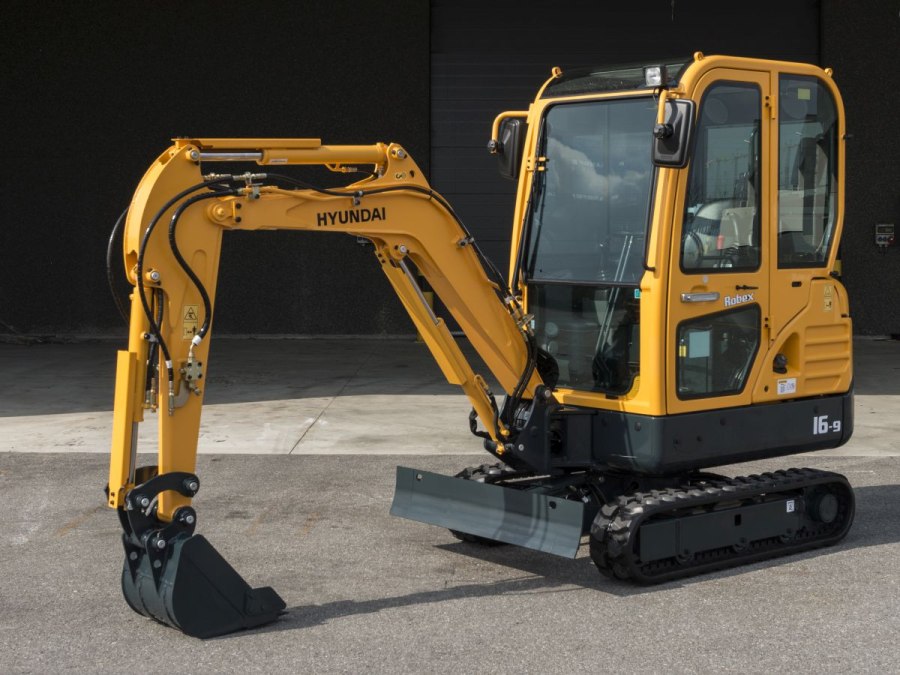Мини-экскаватор Hyundai r16