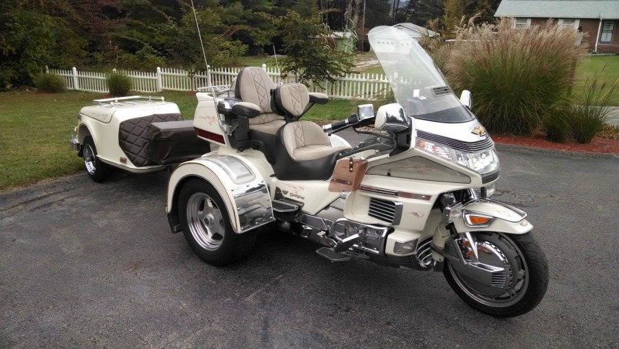 Honda Gold Wing трицикл