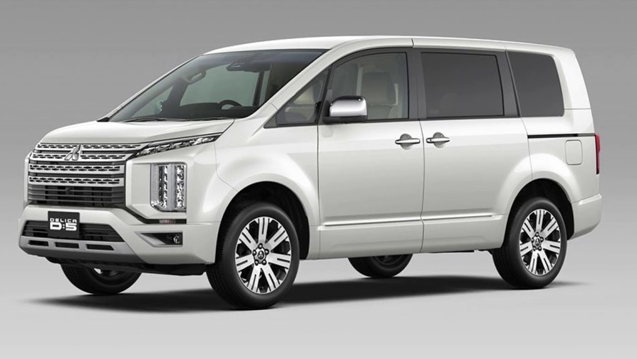 Mitsubishi Delica d5 2022