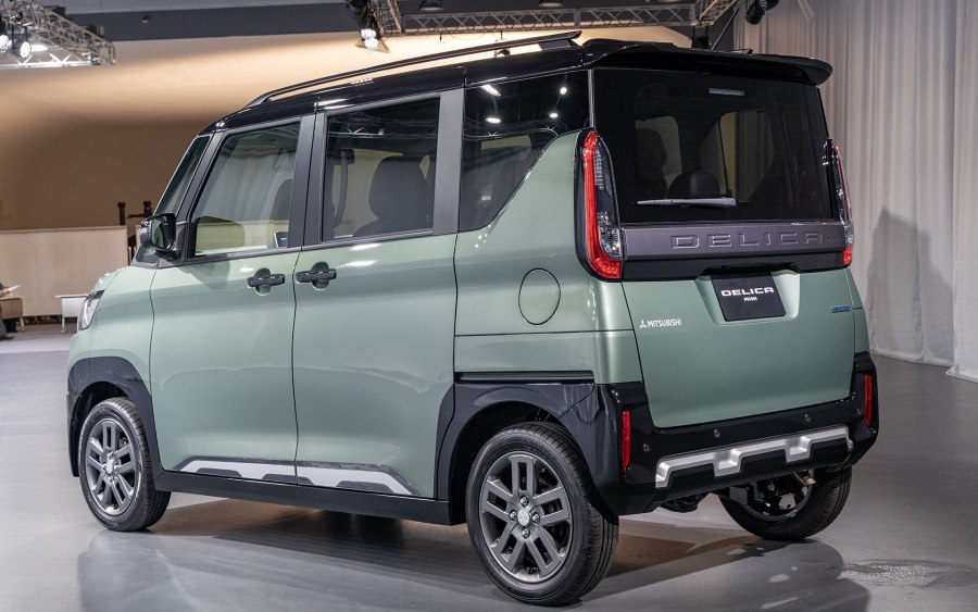 Mitsubishi Delica Mini