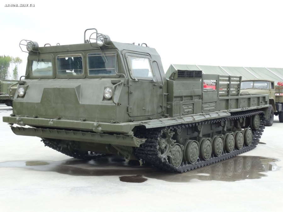 Транспортёр-тягач МТ-Т-429 Эней