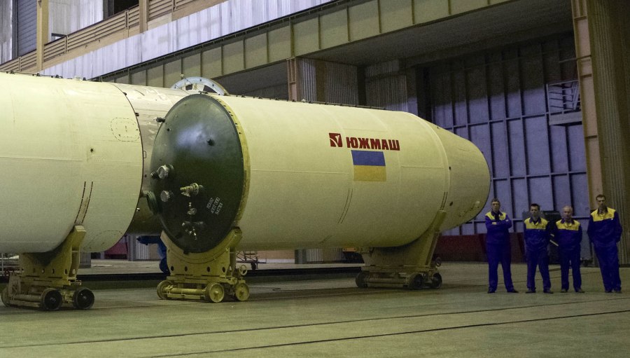Завод Южмаш Днепропетровск