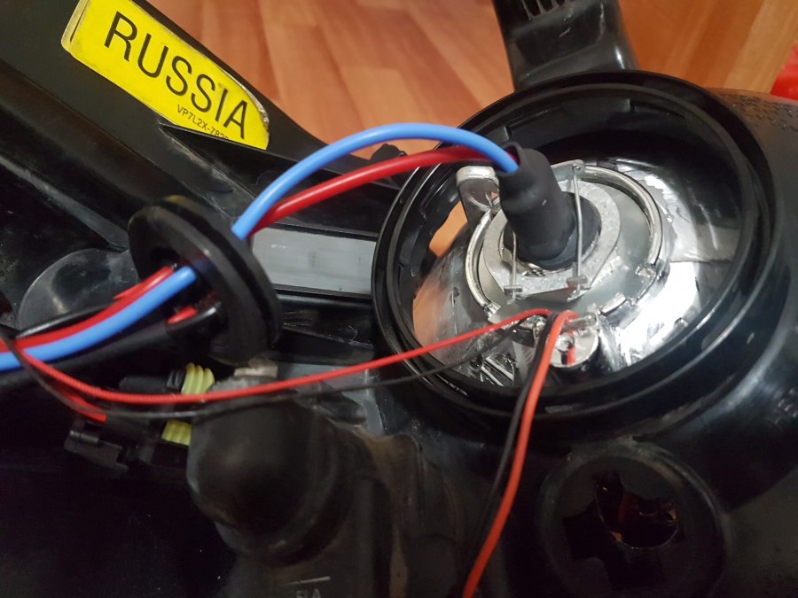 Ксенон лампа h7 dj16