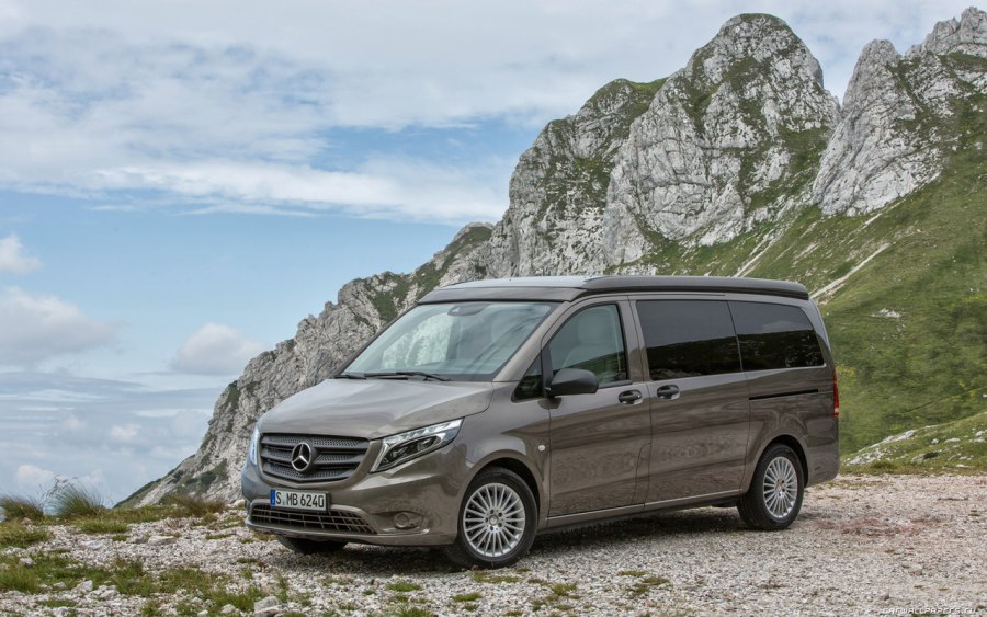 Mercedes Benz v220