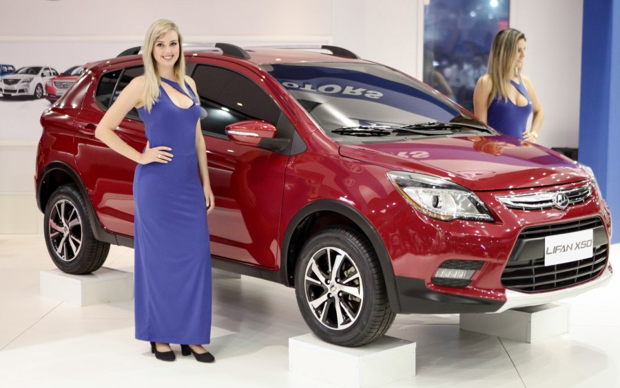 Автомобиль лифан x50