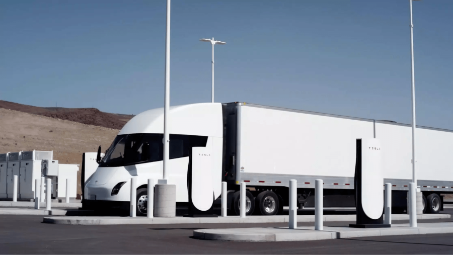 Грузовик Tesla Semi-Truck