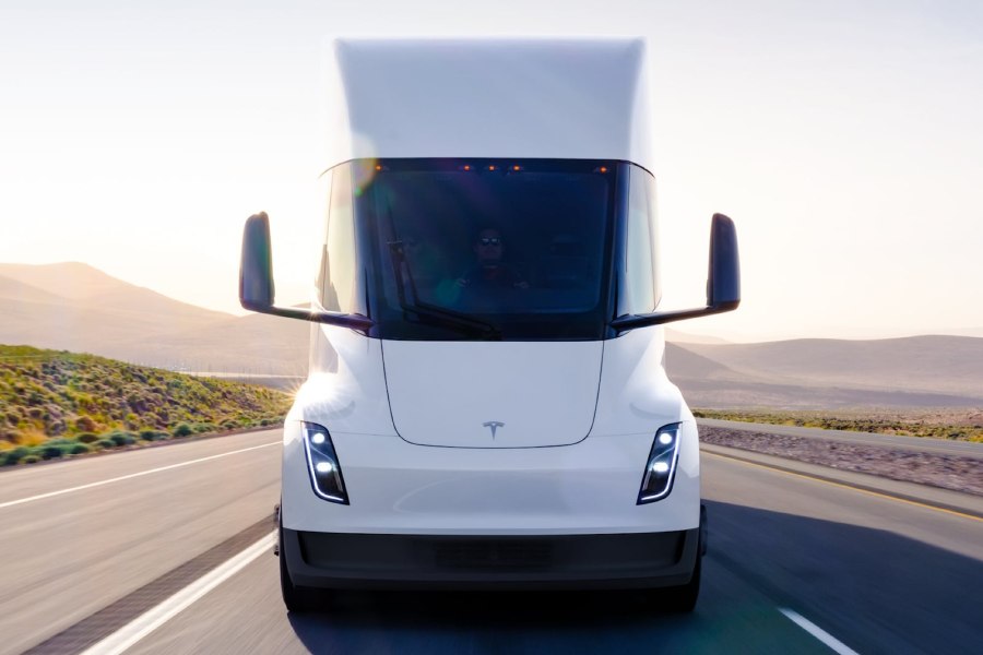 Tesla Semi салон