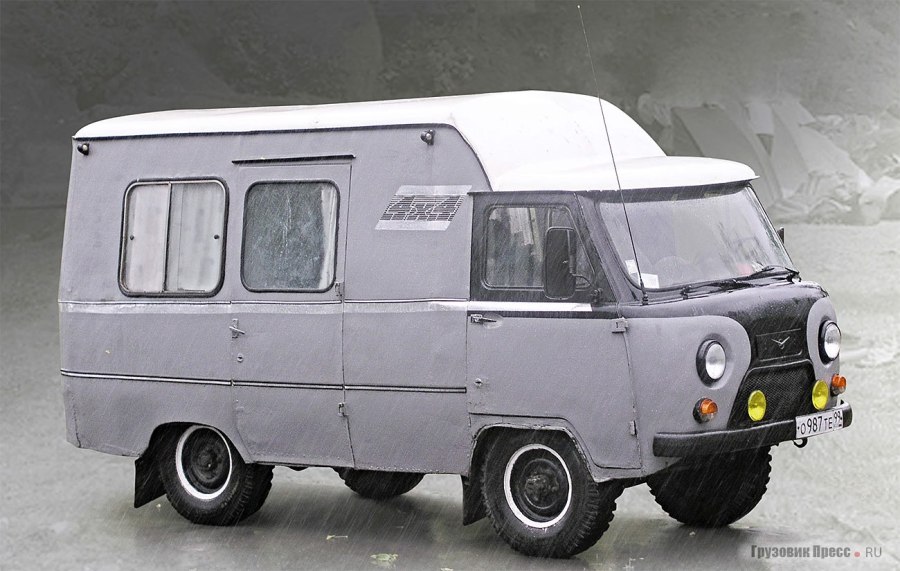 УАЗ 452 Camper