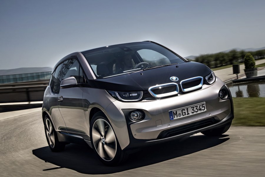 Электромобиль BMW i3