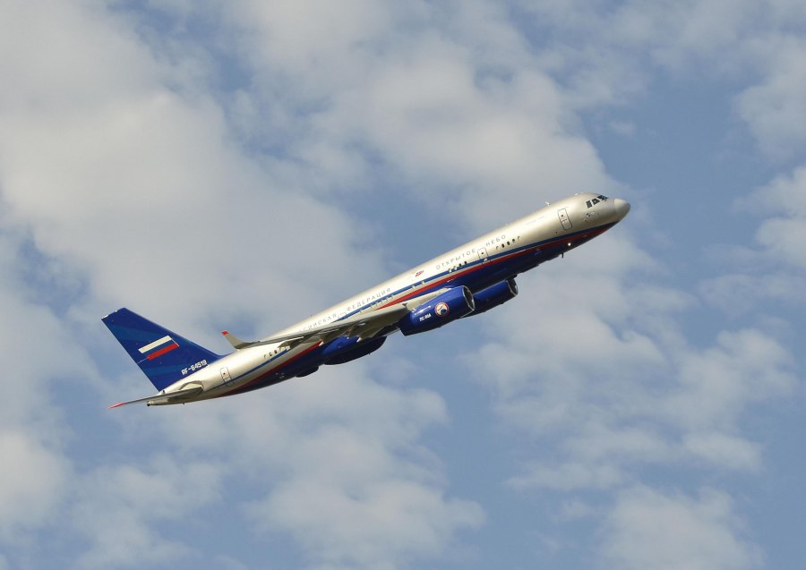 Самолет ту 214он