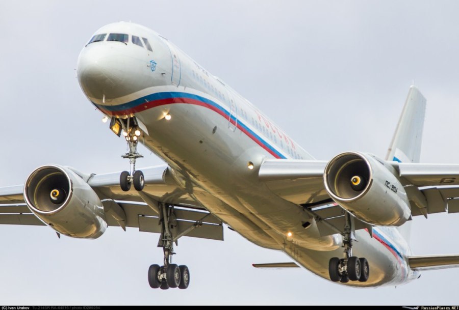 Ту 214 ретранслятор