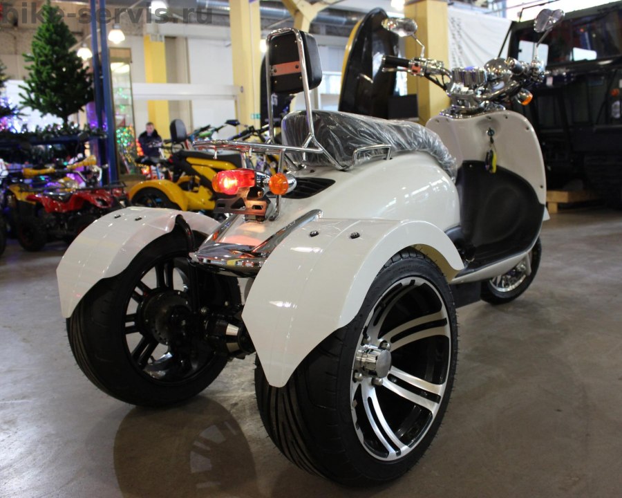 Трицикл Jetson f26 Bizon