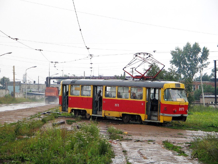 TOMYTEC Tatra t3
