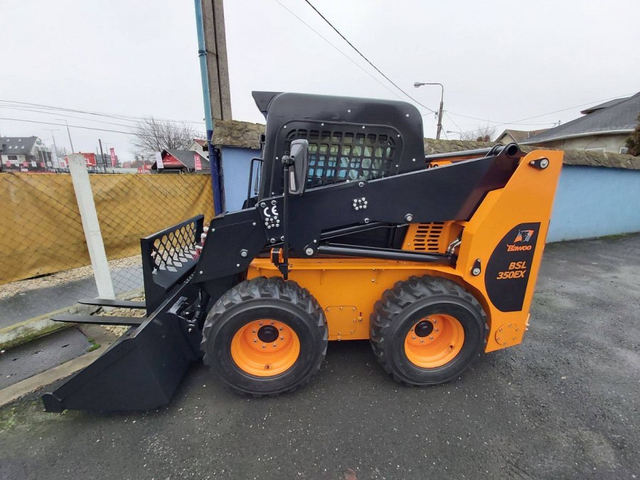 Мини погрузчик Bawoo bsl350
