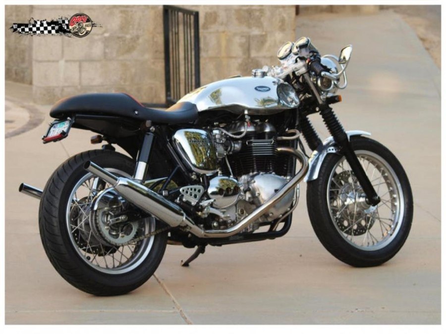 Triumph Sprint 900 Cafe