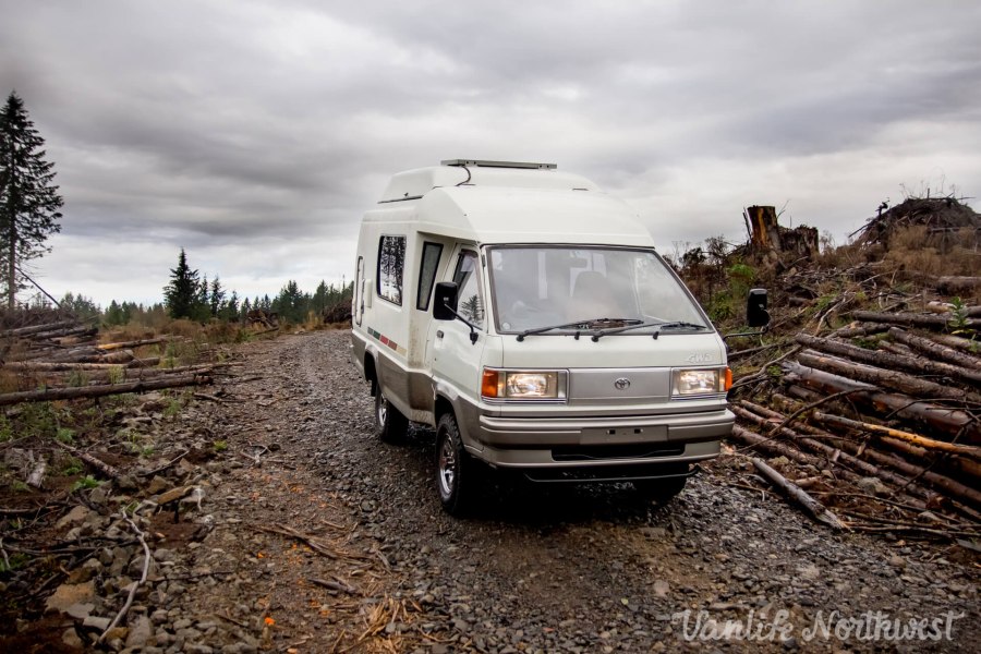 Toyota Town Ace Camper