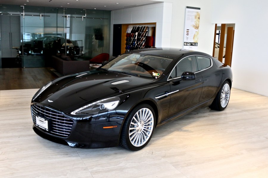 Aston Martin rapide 2020
