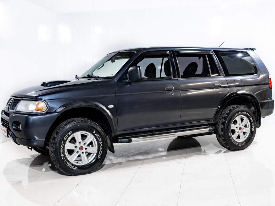Mitsubishi Pajero Sport 2008 2.5 дизель