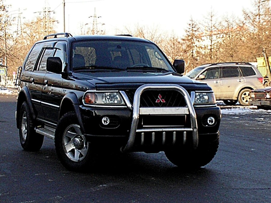 Mitsubishi Pajero Sport 2004
