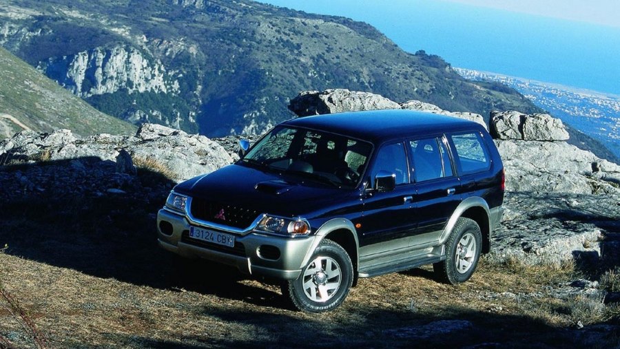 Mitsubishi Pajero Sport 1998-2004