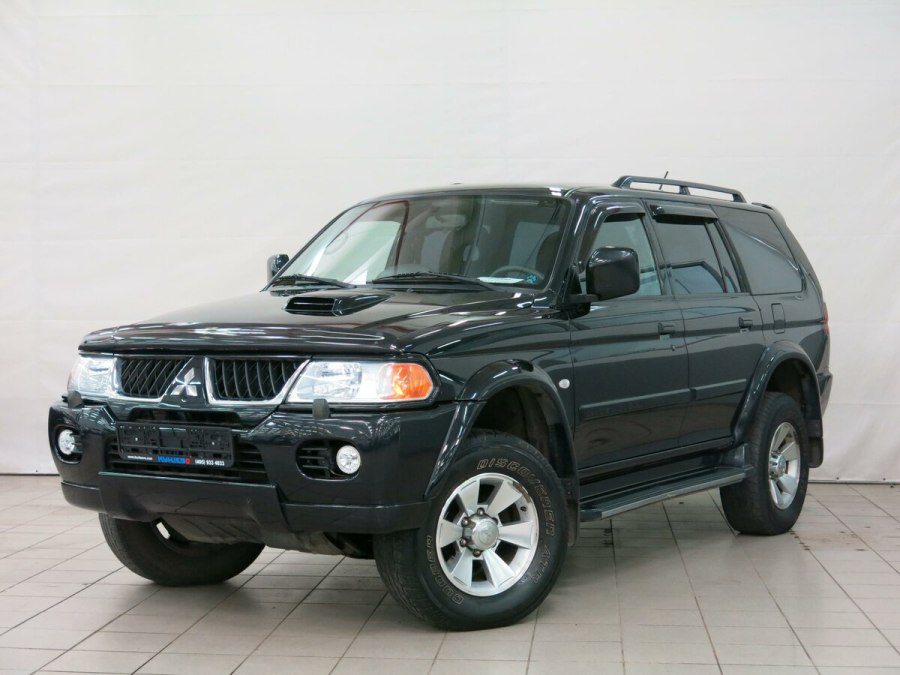 Mitsubishi Pajero Sport 2004 2.5 дизель