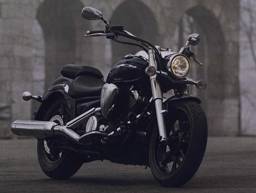 Yamaha XVS 950 Midnight Star