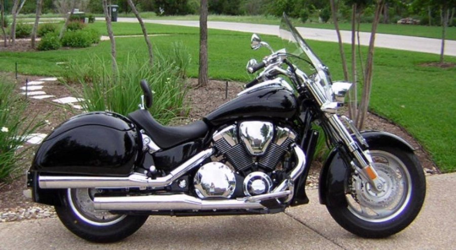 Honda VTX 1800 N badwing