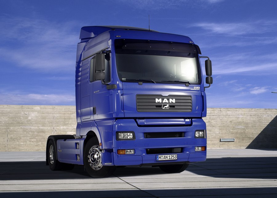 Man TGA 2000