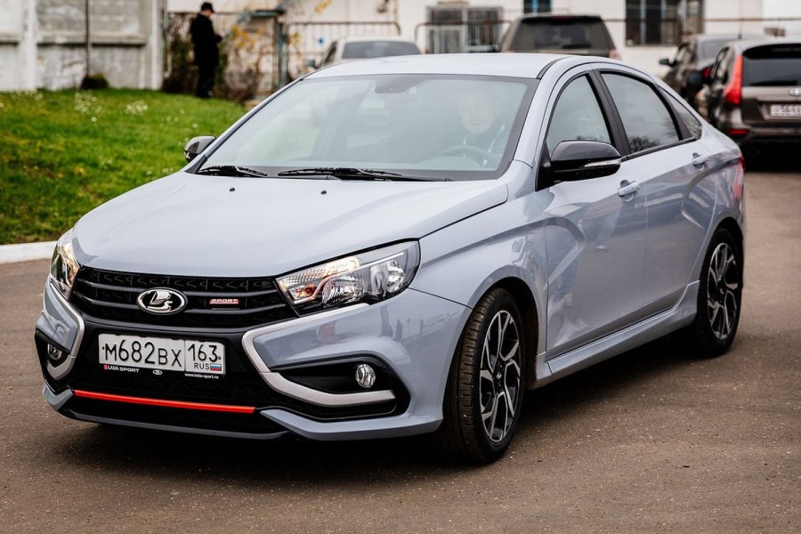 Lada Vesta Sport 2