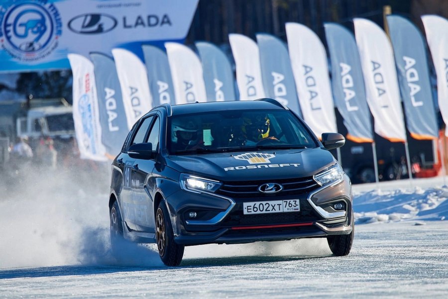 Lada Vesta ng 2023