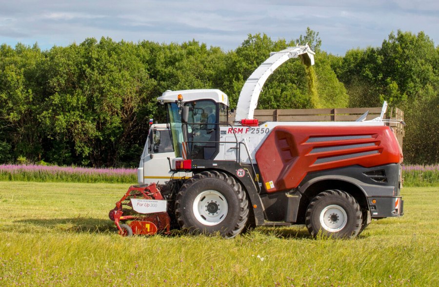 Кормоуборочный комбайн f2650 Ростсельмаш
