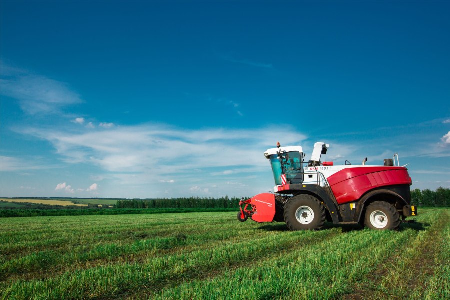 Кормоуборочный комбайн Ростсельмаш RSM 1401