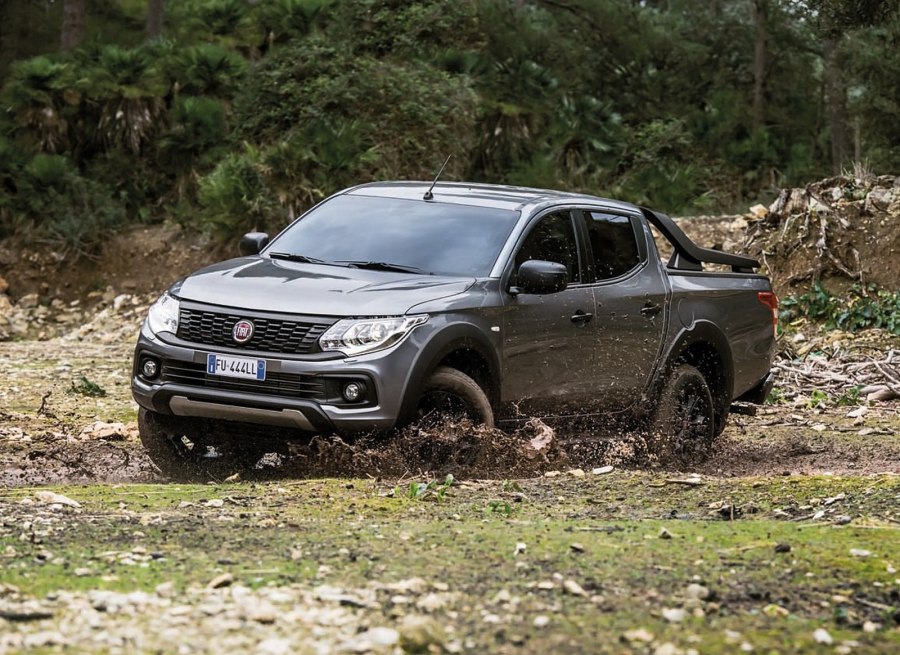 Пикапа Fiat Fullback 4x4