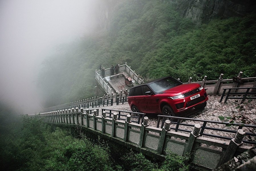 Range Rover в горах