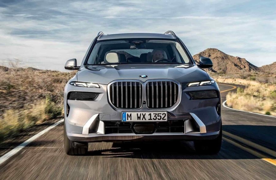 BMW x7 2022