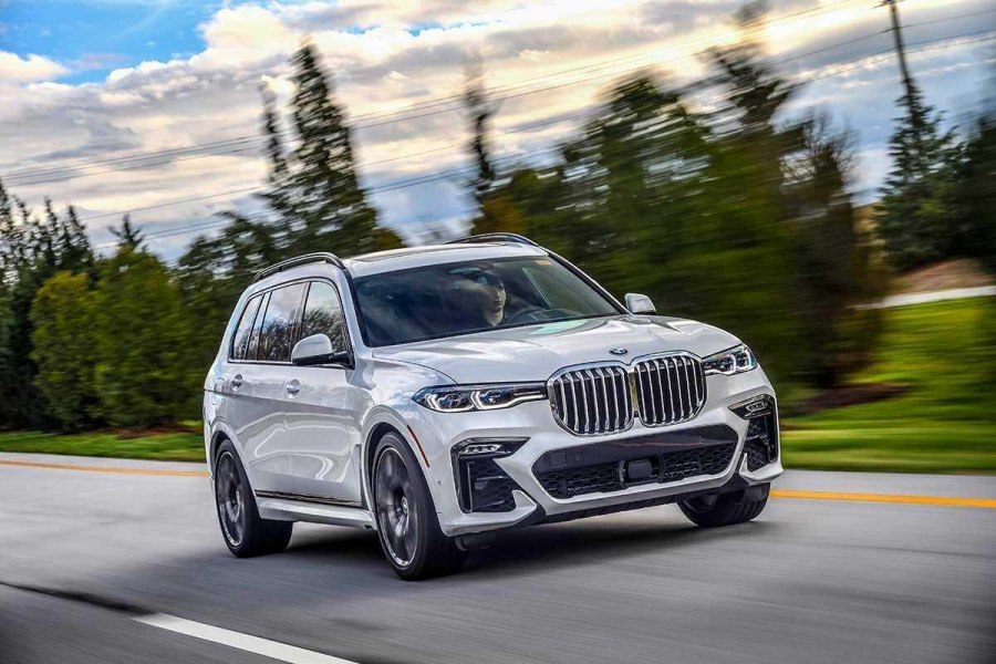 BMW x7 2022