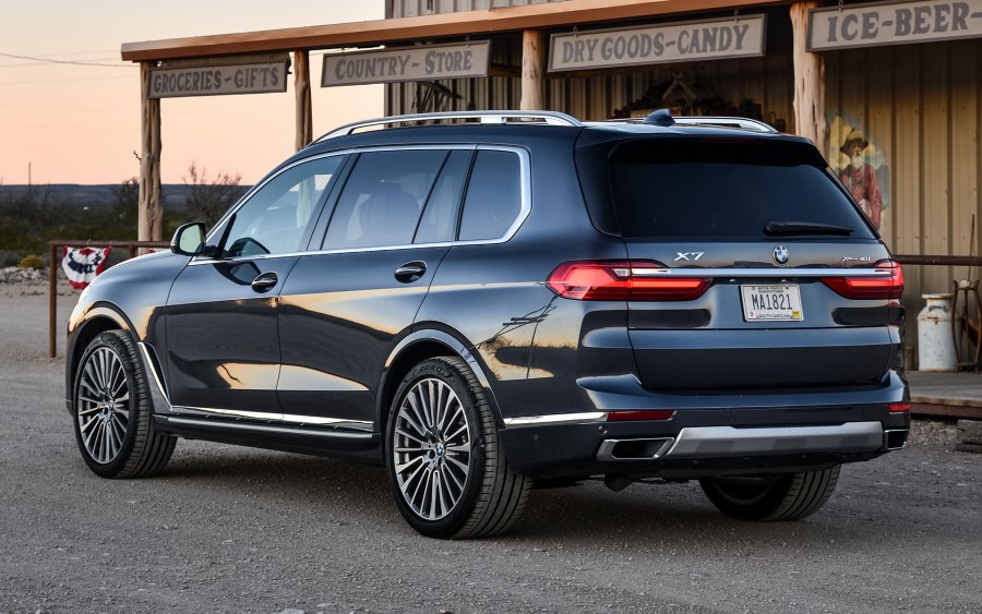 BMW х7 2021