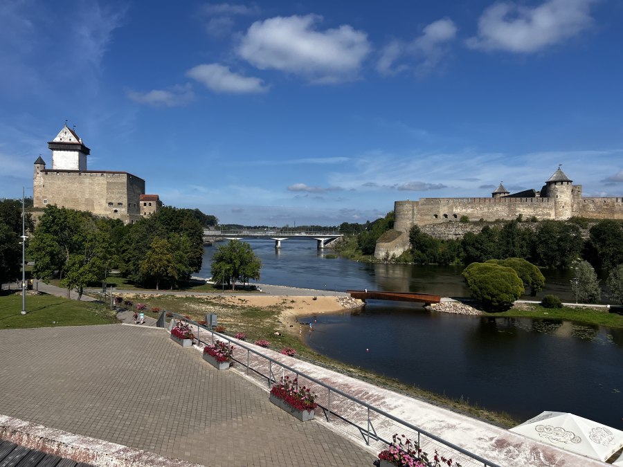 Нарва (город в эстонской ССР)